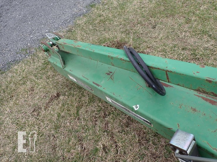 john-deere-2100-image-11