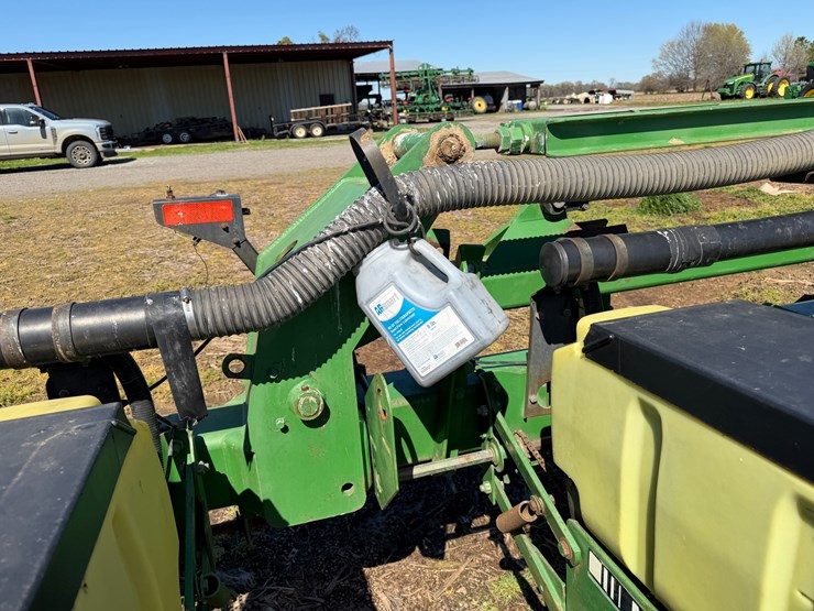 john-deere-7300-image-65