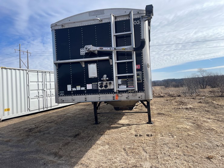 2016-timpte-42'-hopper-image-2