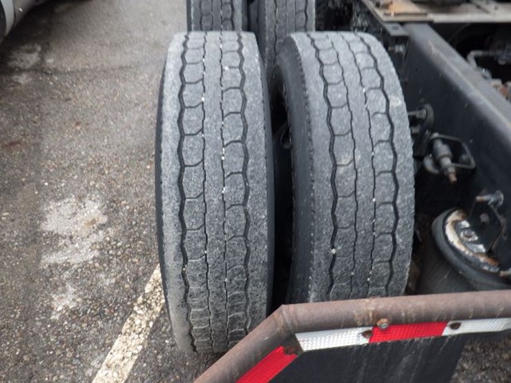 2016-international-8600-image-13