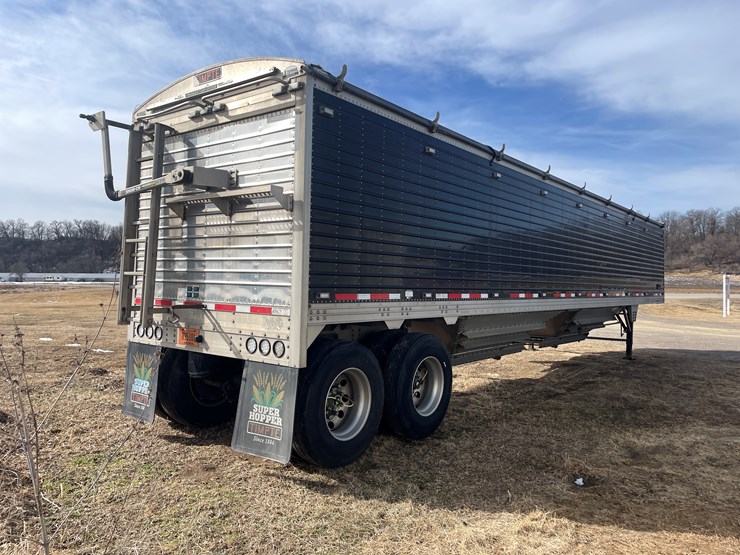 2016-timpte-42'-hopper-image-5