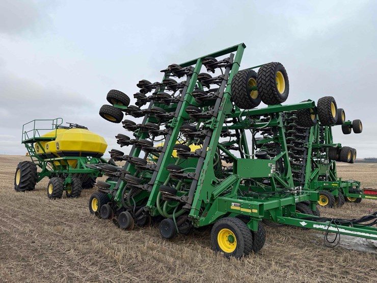 john-deere-1910-image-12