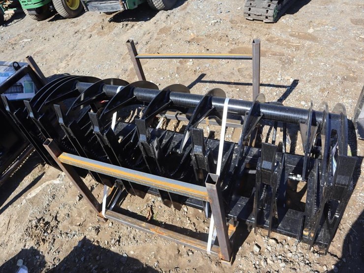 future-skid-steer-grapple-image-4