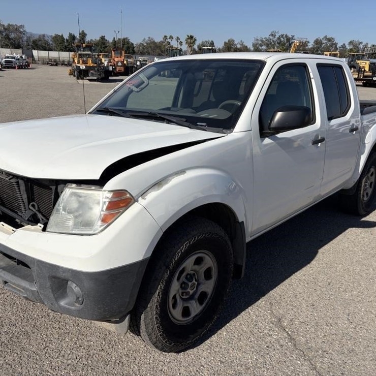 2018 NISSAN FRONTIER
