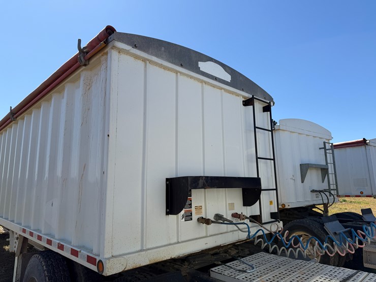 #42454-•-2016-construction-trailer-specialists-40'-steel-hopper-bottom-trailer-vin:-5tu124027gs000544-image-51