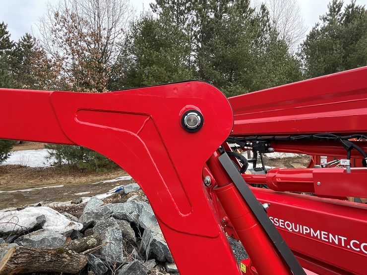 #1000-•-2024-cmc-90hd+-lift-(fall-creek,-wi)-image-37