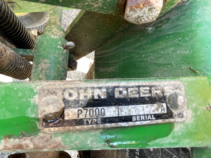 john-deere-7000-image-27