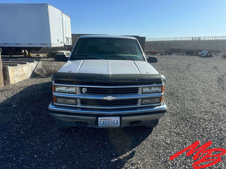 1998-chevrolet-1500-image-2