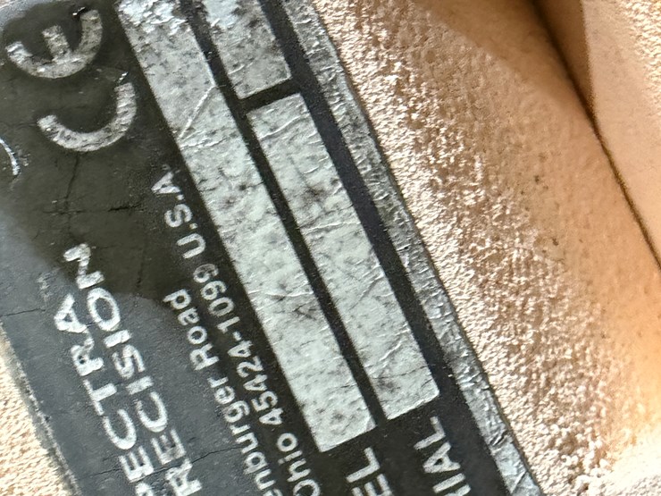 #37050-•-**-spectra-precision-laser-plane-w/control-system-image-8