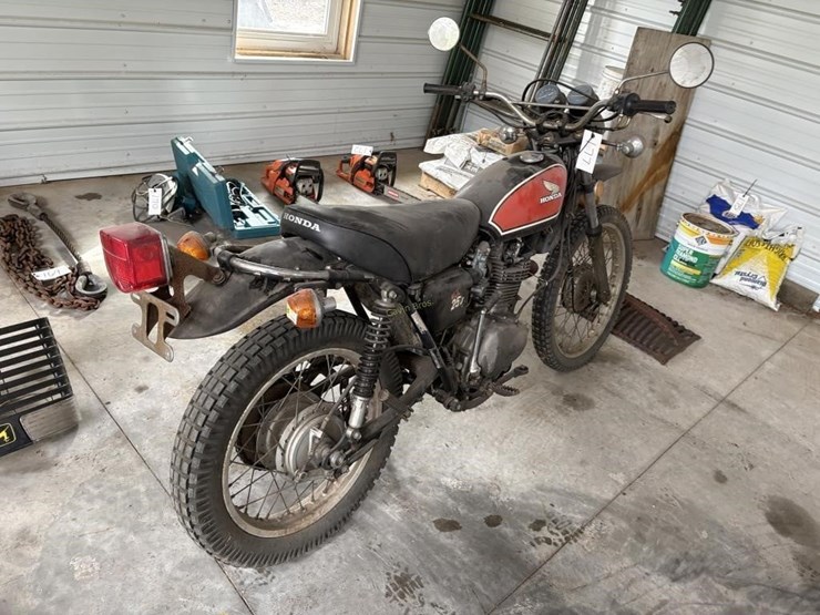 honda-xl250-motorcycle-image-1