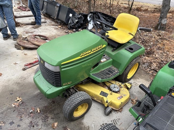 john-deere-345-image-2