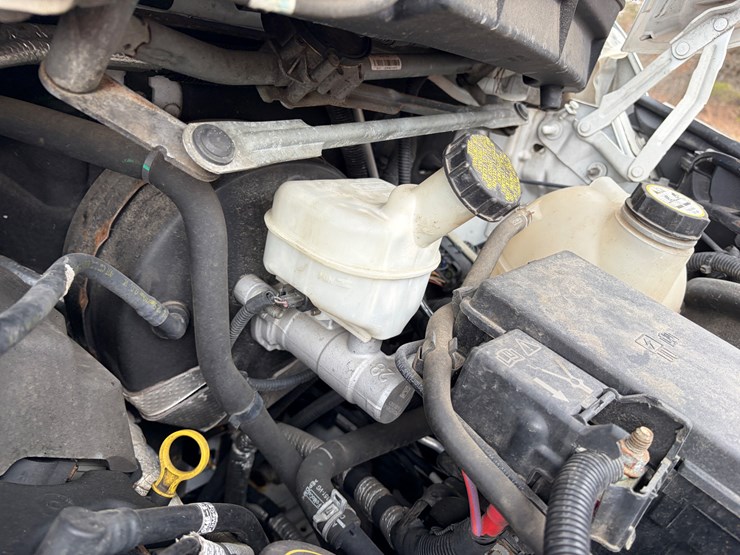 2015-ford-transit-image-60