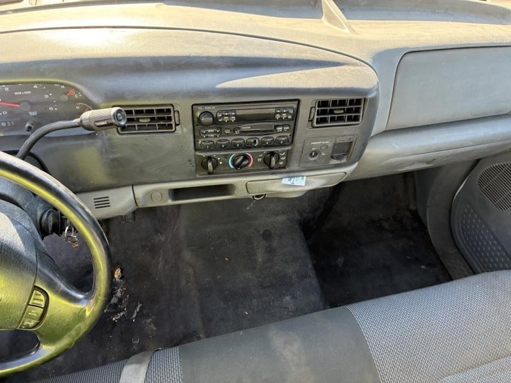 2002-ford-f350-sd-image-15