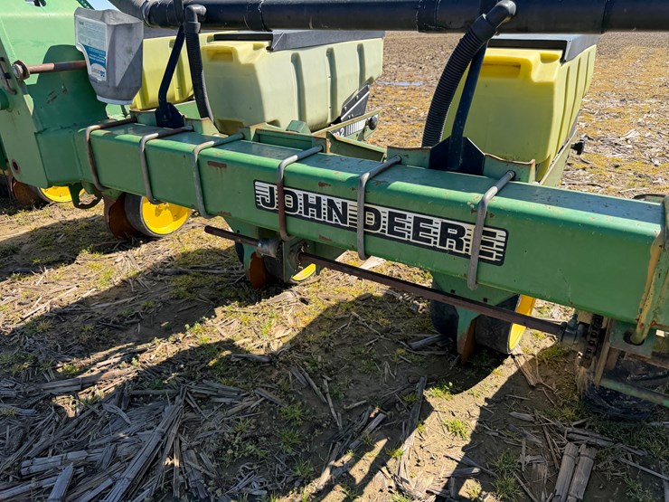 john-deere-1720-image-74