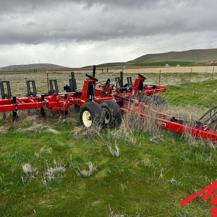 UNVERFERTH ZONEBUILDER 112