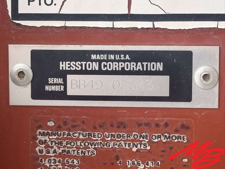 hesston-4900-image-203