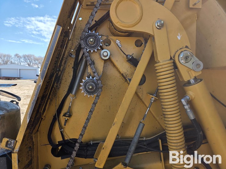 2014-vermeer-605-image-10