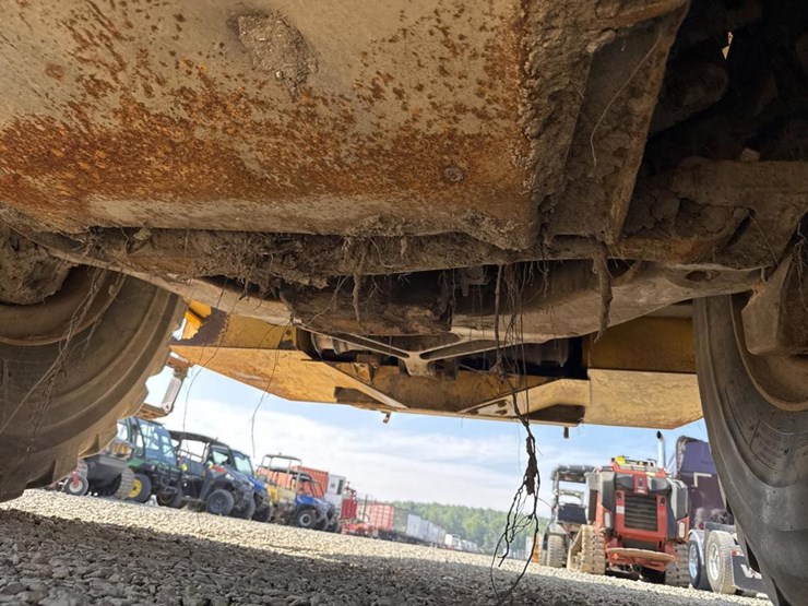 2008-komatsu-hm400-2-image-64