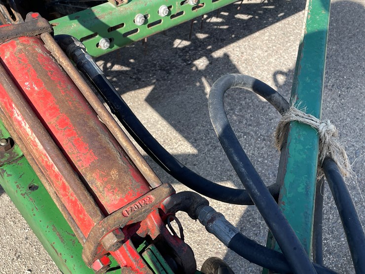 john-deere-8200-image-13