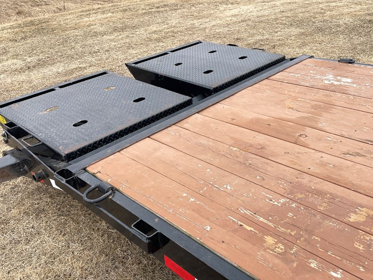 #1098-•-2022-big-tex-trailer-(has-wi-title)-image-7