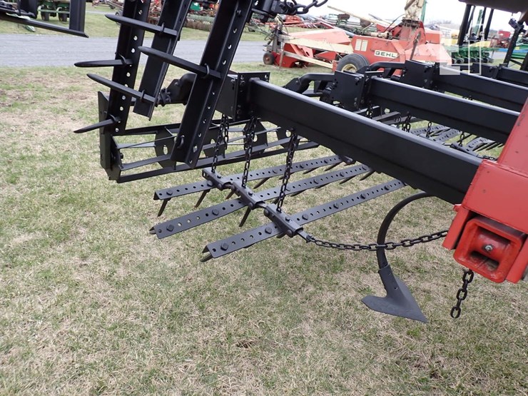 case-ih-4450-image-9