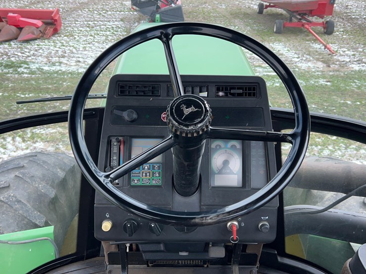 john-deere-8760-image-55