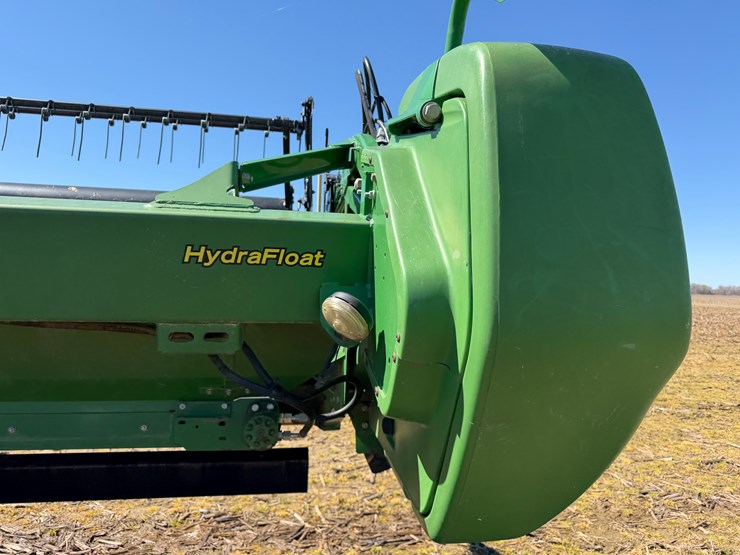 2013-john-deere-630d-image-5