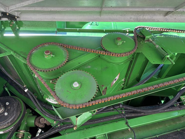 2005-john-deere-9660-sts-image-16