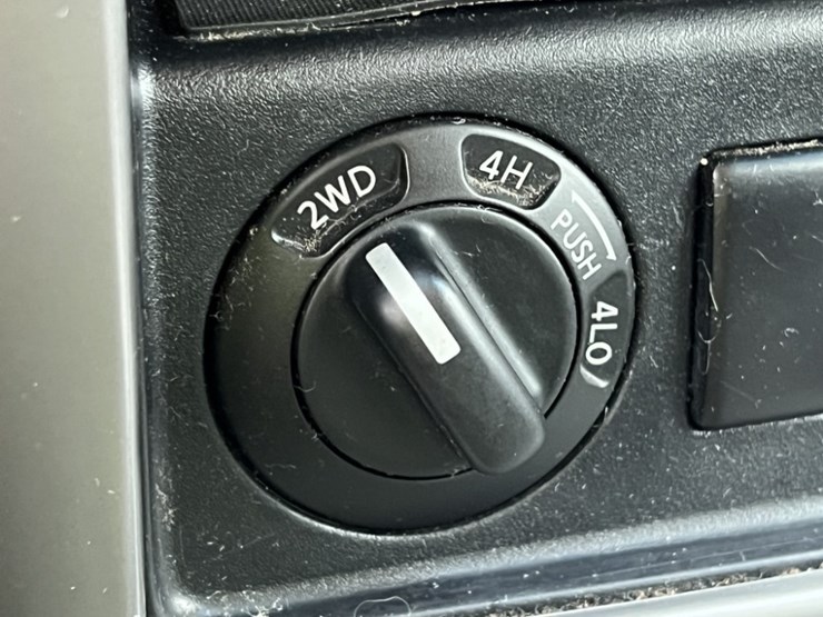 2006-nissan-pathfinder-image-29