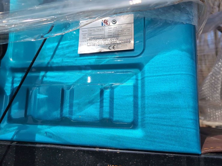 (1)-iret13-110v---3-wheeled-electric-utility-vehicle---unassembled-blue-image-3