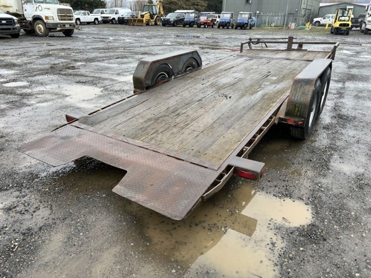 2004-pj-20'-t/a-equipment-trailer-image-4