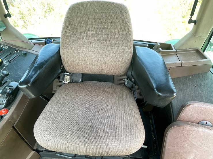 john-deere-7600-image-12