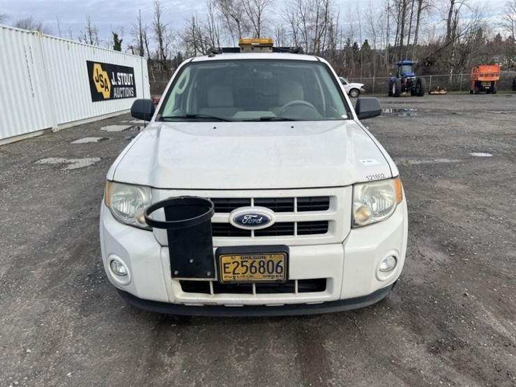 2012-ford-escape-image-8