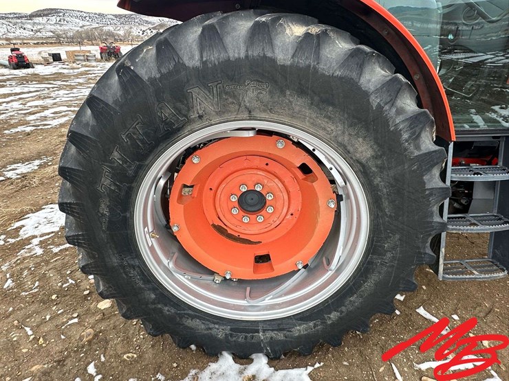 2015-kubota-m135gx-image-11