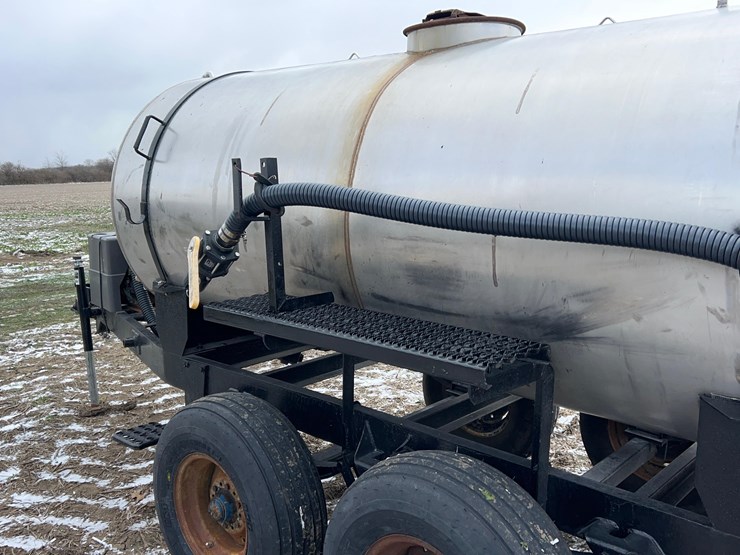 john-blue-1000-image-13