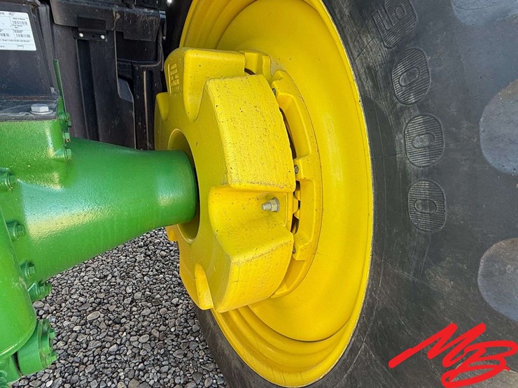 2019-john-deere-8270r-image-15