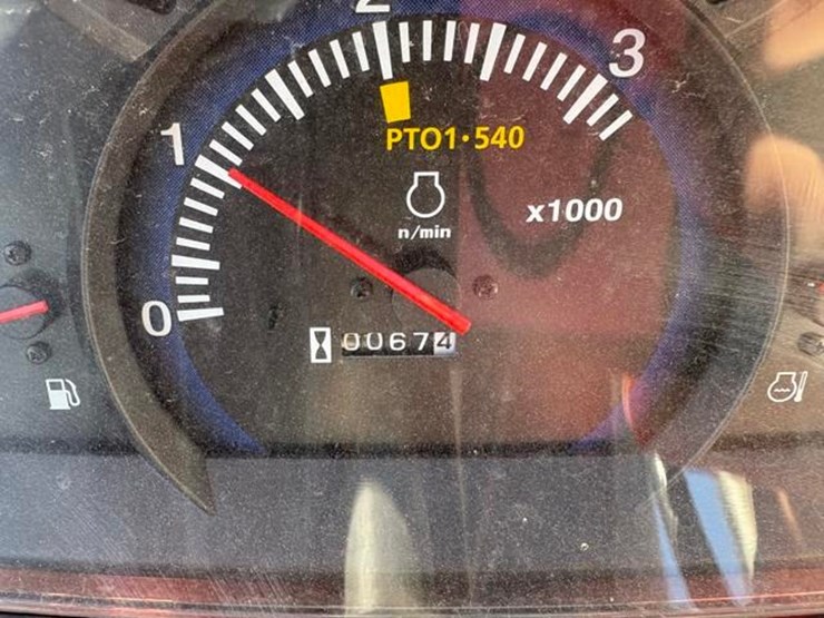 kubota-l2501-image-22