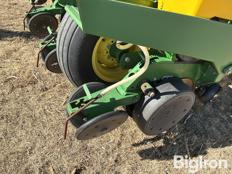 1998-john-deere-1760-image-17