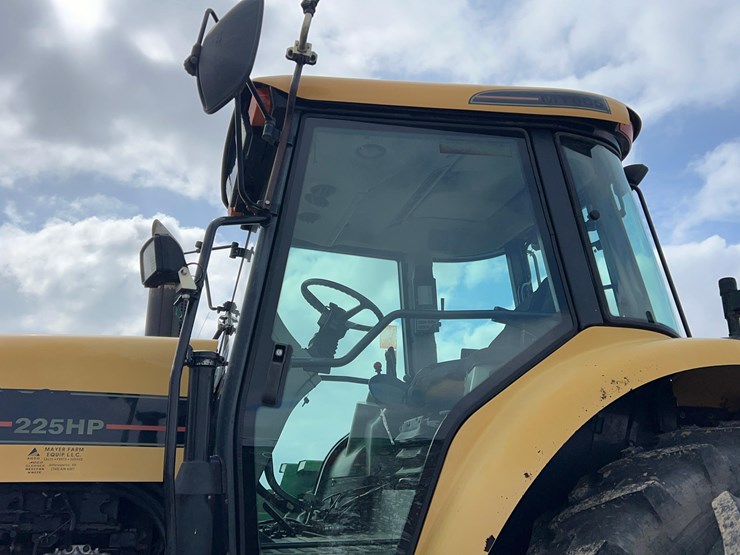 2002-challenger-mt665-image-35