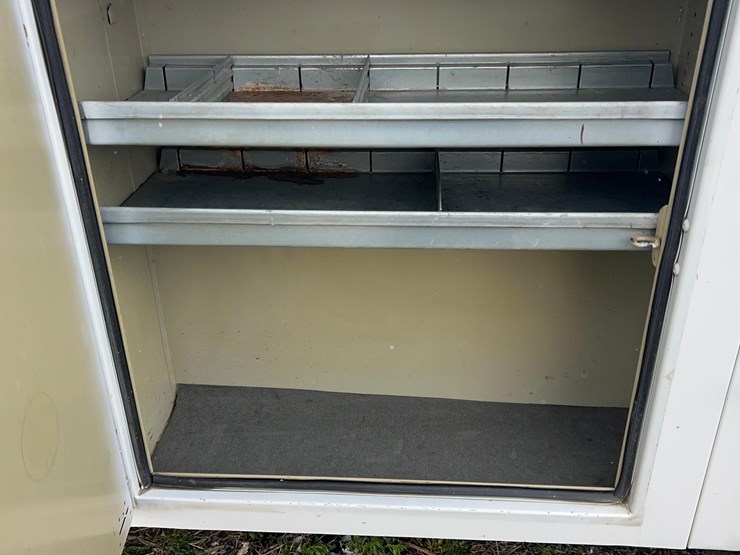 2011-chevrolet-3500hd-image-55