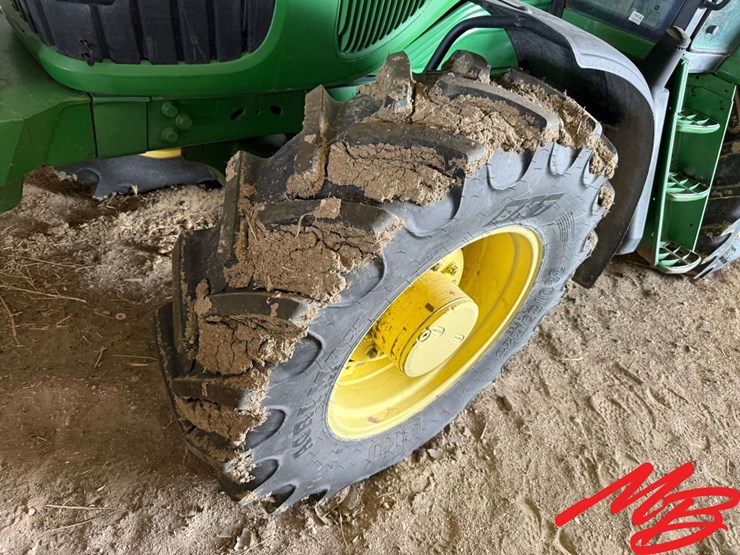 john-deere-7520-image-23