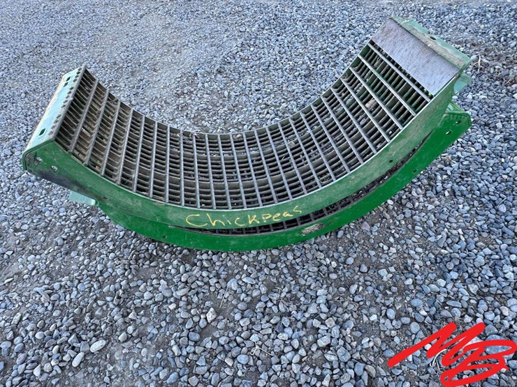 john-deere-9670-combine-large-wire-concaves-approx.-200-acres-of-use-image-4