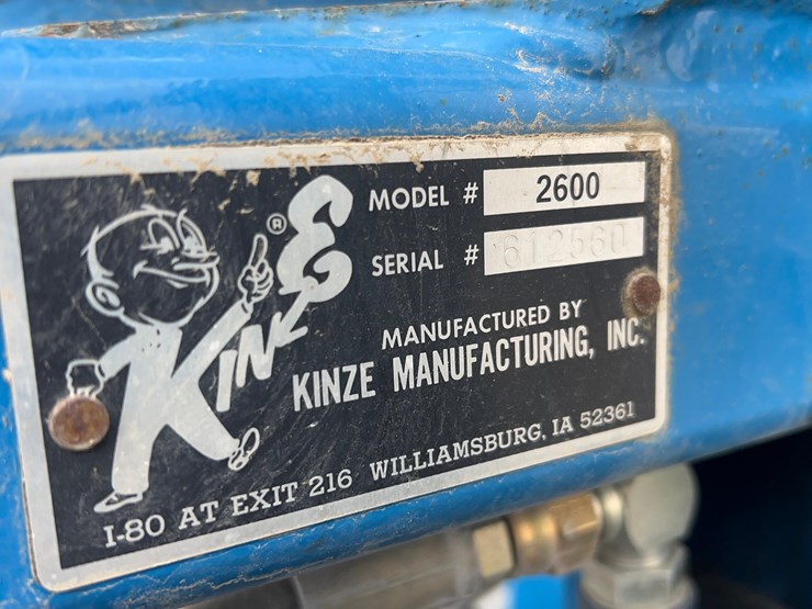 kinze-2600-image-51