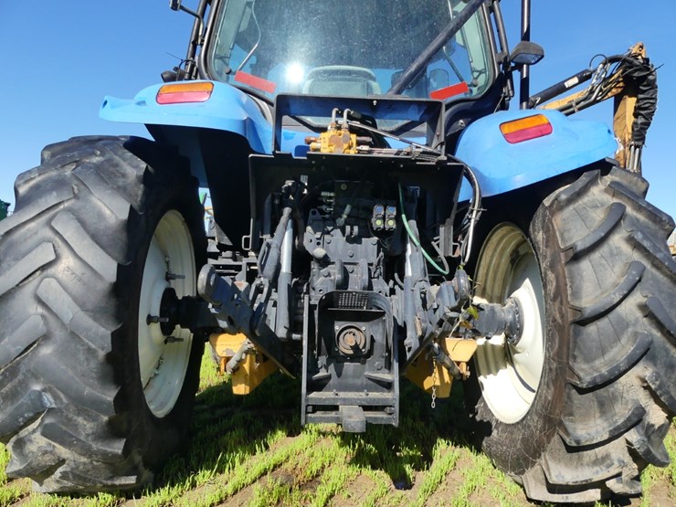 new-holland-ts115a-image-9