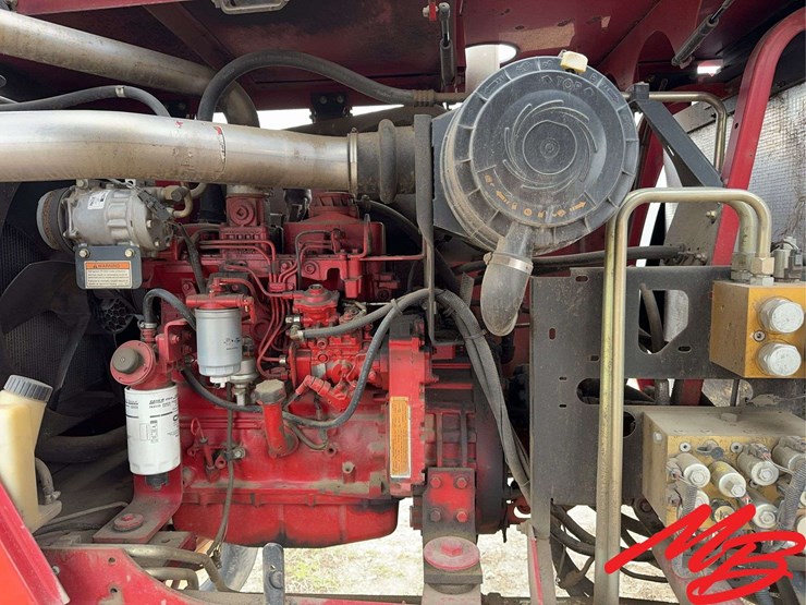 new-holland-h8040-image-8