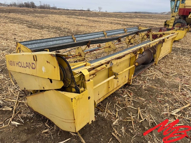 new-holland-960-image-7