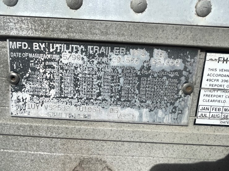 1999-utility-53'-image-14