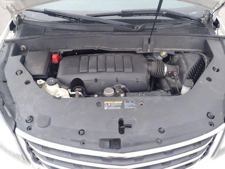 2015-chevrolet-traverse-image-96