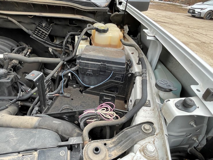 2020-chevrolet-2500hd-image-60