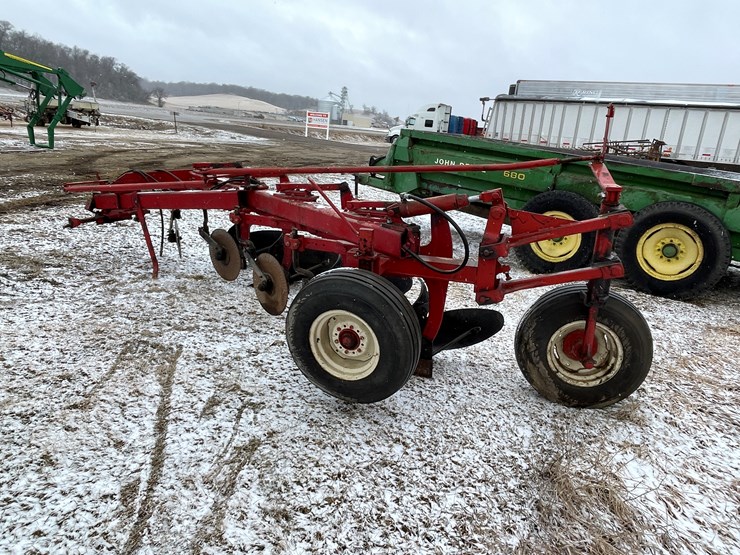 2004-international-720-image-7